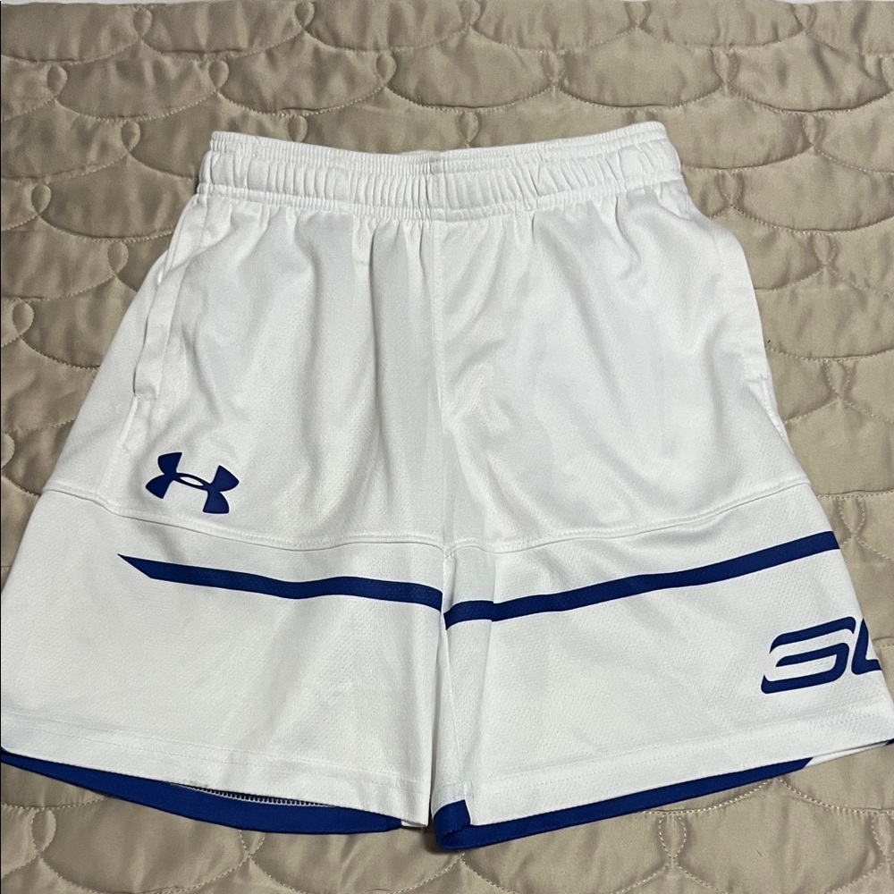 Under Armour Youth basketball shorts Steph Curry. Worn once